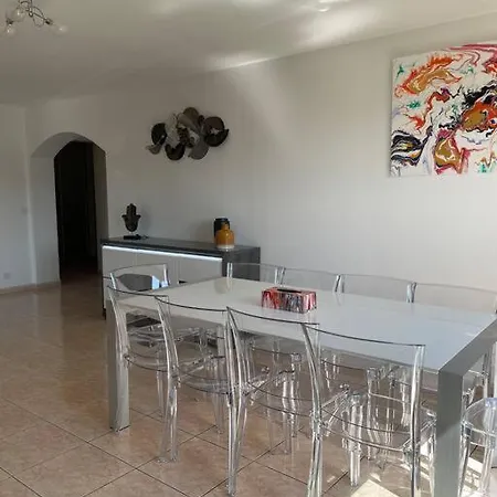 Magnifique Villa Avec Piscine -Au Calme Absolu. * Saint-Raphael (Var)